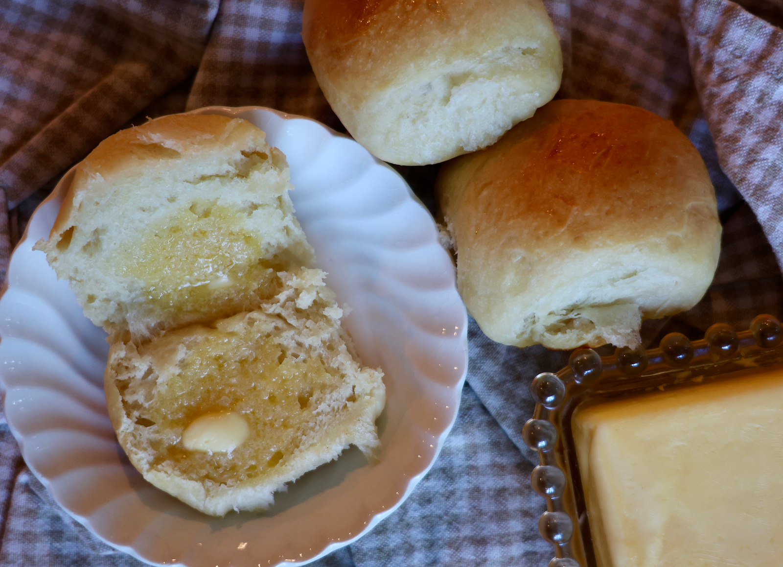 Soft Sourdough Dinner Rolls